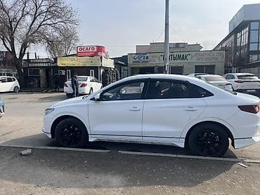 электромо: BYD E3: 2020 г., Электромобиль, Седан — 3