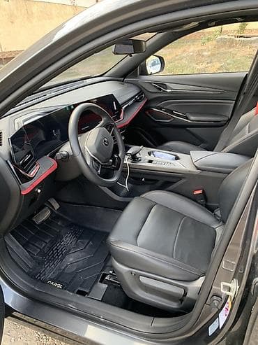 byd e9 2021: Changan : 2025 г., 1.5 л, Робот, Бензин, Кроссовер — 2