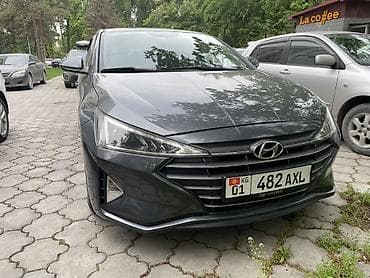 Hyundai Avante: 2019 г., Газ