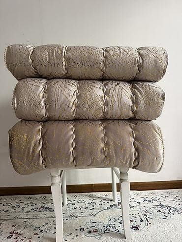 Тошок Новый, Жер төшөк, цвет - Золотой, Бежевый, Самовывоз at lalafo.kg Тошок Новый, Жер төшөк, цвет - Золотой, Бежевый, Самовывоз