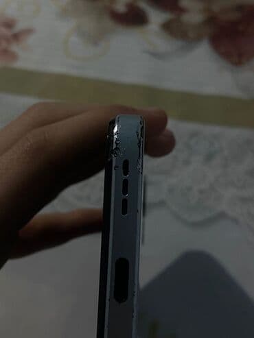 микрофон для машины: Infinix Hot 30 Play, Б/у, 128 ГБ, цвет - Белый, 2 SIM — 4