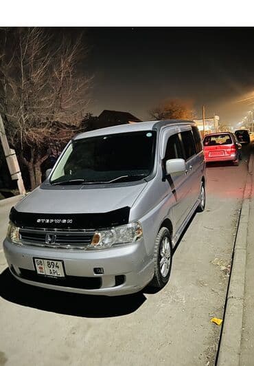продается в рассрочку авто минивен степ вагон: Honda Stepwgn: 2003 г., Минивэн — 2