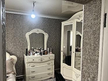 Үйлөрдү сатуу: Срочно продам дом участок 8 соток Две комнаты туалет душ вся мебель — 3