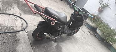 стант: Тюнингованный скутер Beetle Bolt (150cc класс) - Агрессивный — 3