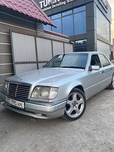 Mercedes-Benz W124: 1994 г., 4.2 л, Автомат, Бензин, Седан