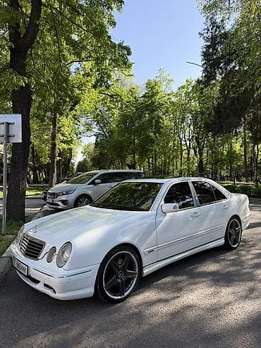 мера 210: Mercedes-Benz E-Class: 2000 г., 5.5 л, Автомат, Бензин, Седан — 2