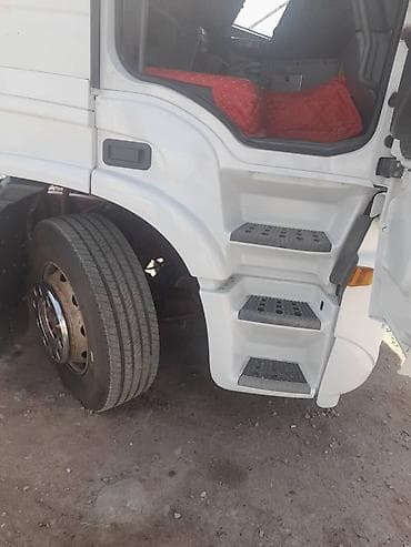 ретардо: Тягач, Iveco, 2003 г., Без прицепа — 4