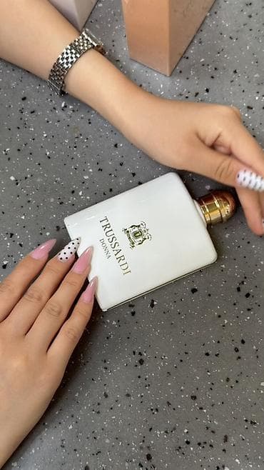 donna: Берем заказы оптом на продажу и в розницу Trussardi Donna — женская — 3