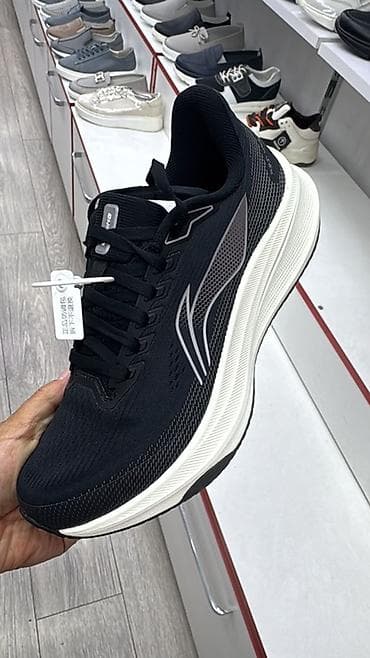 Личные вещи: Кроссовки Li-Ning, женские подростковые черные, белые - — 2