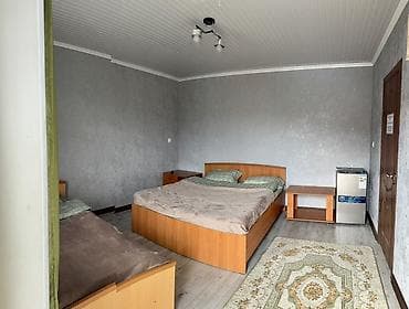 🏡 Гостевой дом в Чолпон-Ате | от 1000 сом с человека Ищете чистое at lalafo.kg 🏡 Гостевой дом в Чолпон-Ате | от 1000 сом с человека Ищете чистое