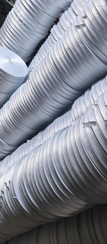 металлические шкафы для магазинов: Брендированные ленты‑бейджи (ланъярды) с карабином оптом и в розницу — 9