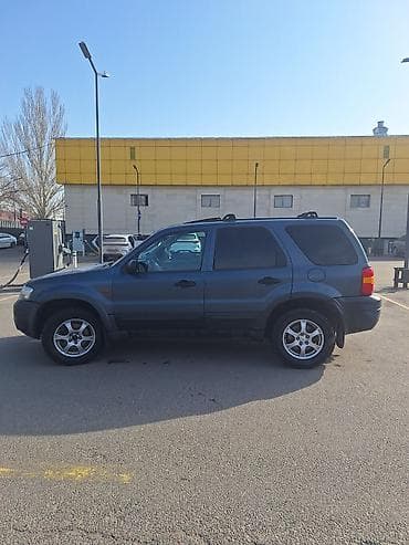 mazda 929: Ford Maverick: 2004 г., 2.3 л, Механика, Бензин, Кроссовер — 1