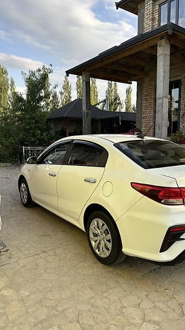 Kia Rio: 2019 г., 1.6 л, Автомат, Бензин, Седан — 4