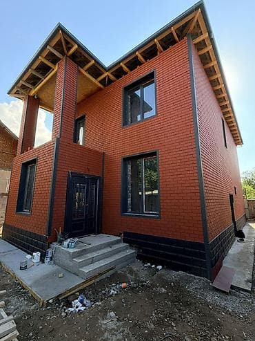 недостроенные дома: Продаю двухэтажные дома 160м2 Изнутри под псо 3сотки Микрорайон — 5