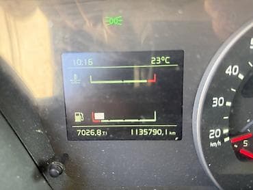 Volvo: Тягач, Volvo, 2015 г., Без прицепа — 8