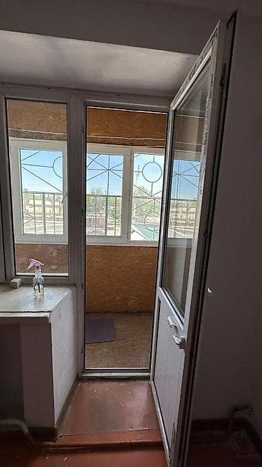 1 комнатный дом: 1 комната, 33 м², 2 этаж, Косметический ремонт — 4