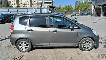 матиз 1 объем: Honda Jazz: 2004 г., 1.4 л, Автомат, Бензин, Хэтчбэк — 4