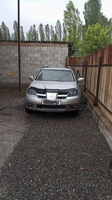 range rove: Mitsubishi Outlander: 2003 г., 2 л, Механика, Бензин, Кроссовер — 3