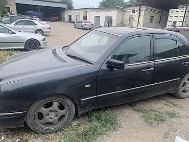 добовые стекла: Mercedes-Benz E-Class: 1996 г., 3.2 л, Автомат, Бензин, Седан — 3