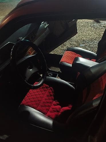 mers 210: Mercedes-Benz W124: 1991 г., 2.3 л, Ручные, Бензин, Седан — 4