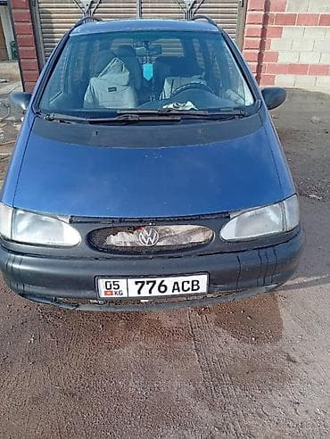 Volkswagen Sharan: 1995 г., Минивэн
