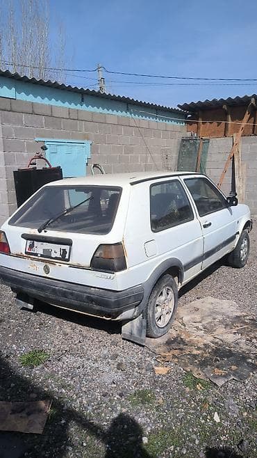 штука: Volkswagen Golf: 1987 г., Хэтчбэк — 1