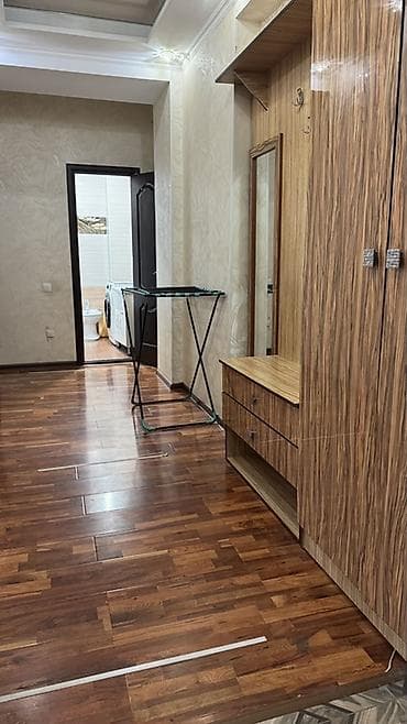 200: 1 комната, Собственник, Студентам, от 6 месяцев, С мебелью — 3