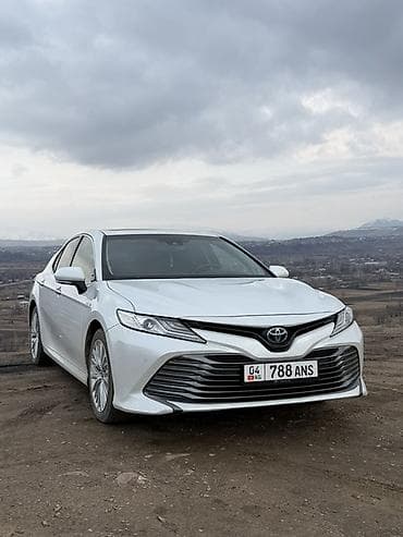 Продажа авто: Toyota Camry: 2018 г., 2.5 л, Автомат, Бензин, Седан — 4