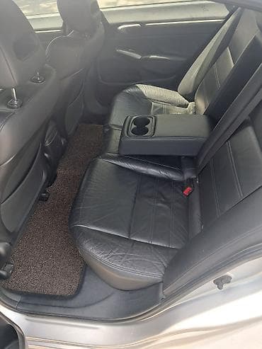 обмен сивик: Honda Civic: 2008 г., 2 л, Автомат, Бензин, Седан — 6