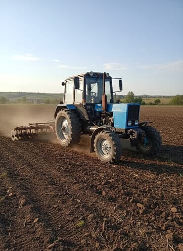 трактор беларус 82.1 цена бишкек бу: Трактор Беларус МТЗ 82.1 - Полный привод (4х4), передний ведущий мост — 3