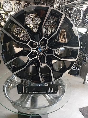 Диски: Литые Диски R 22 BMW, отверстий - 5 — 1