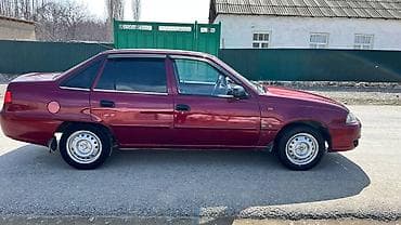 нова 2: Daewoo Nexia: 2010 г., 1.5 л, Ручные, Бензин, Седан — 4