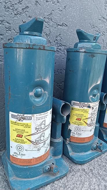 запчасти на транзбой: Домкраты для Mercedes Benz Sprinter - Производитель: Weber-Hydraulik — 2