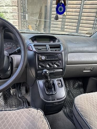 митсюбисси спейс вагон: Mitsubishi Space Wagon: 2001 г., 2 л, Механика, Бензин, Универсал — 8