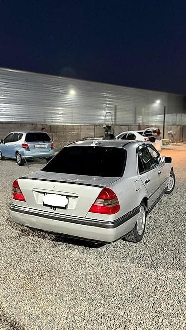 Транспорт: Mercedes-Benz C-Class: 1993 г., 1.8 л, Механика, Бензин, Седан — 3