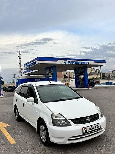 капот w211: Honda Stream: 2003 г., 1.7 л, Автомат, Бензин, Минивэн — 1