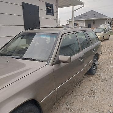 honda 2: Mercedes-Benz W124: 1991 г., Механика, Универсал — 2