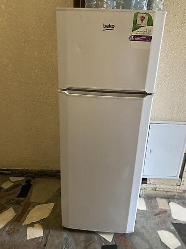 x200 nokia: Холодильник Beko, Б/у, Минихолодильник — 1