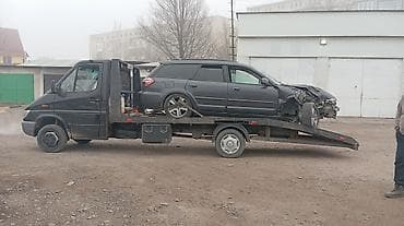 Услуги эвакуатора: С прямой платформой, С лебедкой, С ломаной платформой — 1