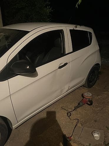 1: Chevrolet Spark: 2019 г., 1 л, Вариатор, Бензин, Хэтчбэк — 7
