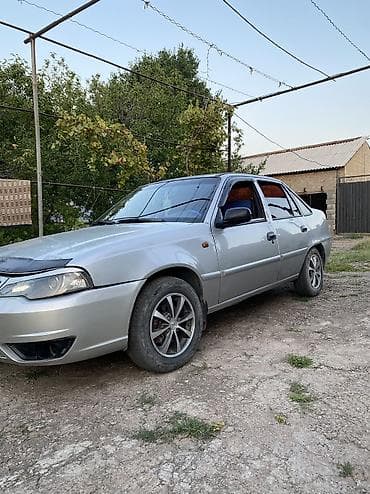 Унаа сатуу: Daewoo Nexia: 2010 г., 1.5 л, Кол менен иштөөчү, Бензин, Седан — 3