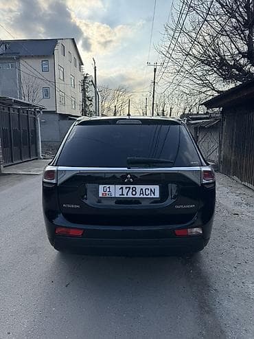 Продажа авто: Mitsubishi Outlander: 2013 г., 2.4 л, Автомат, Бензин, Кроссовер — 6