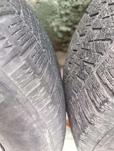 Комплект из 4 легкосплавных дисков Honda с шинами. размер: 215 60 — 2