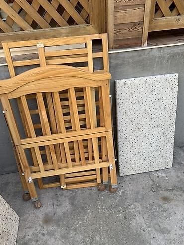 приставная кроватка купить: Манеж-кровать, Раскладной, Дерево — 1