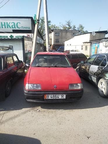 Renault 3: 1992 г., 1.7 л, Ручные, Бензин, Седан