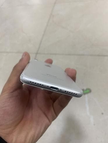 phone 6s: IPhone 7, Серебристый, 100 % — 5