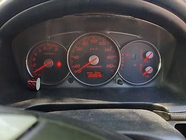 2 uz fe: Honda Stream: 2004 г., 2 л, Автомат, Бензин, Минивэн — 6