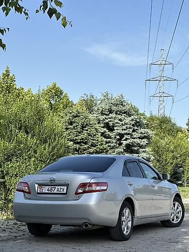 corolla 2004: Toyota Camry: 2010 г., 2.5 л, Автомат, Бензин, Седан — 5
