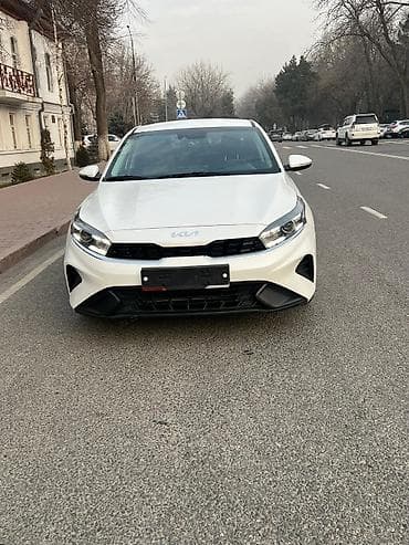 Kia K3: 2021 г., 1.6 л, Типтроник, Бензин, Седан