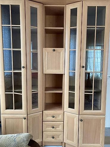 чехол на 8: Стенка/шкаф, отличное состояние. Отдам за 8500с — 2